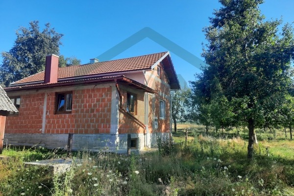 Seosko imanje u Dunjevcu-Veliki Žitnik, Gospić!