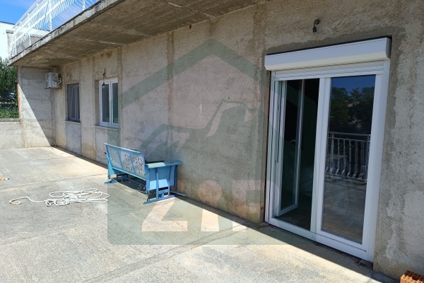 Apartman u Ribarici, 80 m od mora - SNIŽENO!