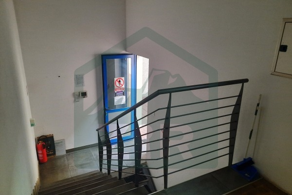 Poslovna građevina s pripadajućim dvorištem, 45522 m2