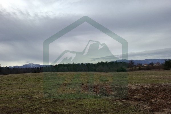 Zemljište u Lici, Gospić, 49 000 m² !