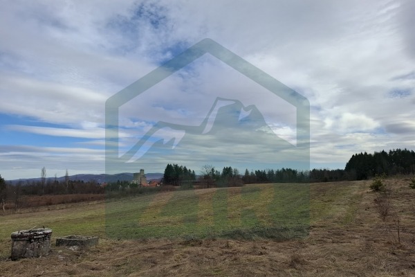 Zemljište u Lici, Gospić, 49 000 m² !