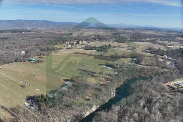 Zemljište Gospić, 10.000 m!