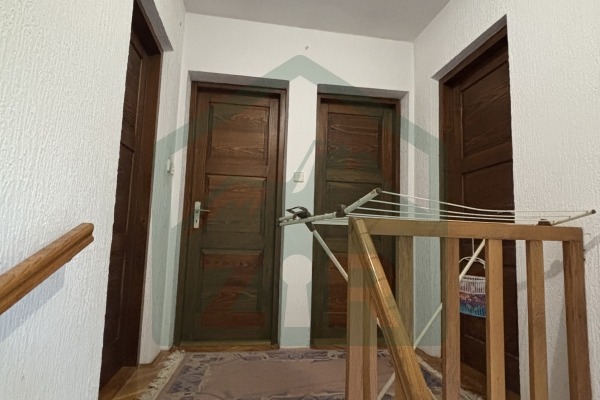 Obiteljska kuća u Kompolju!