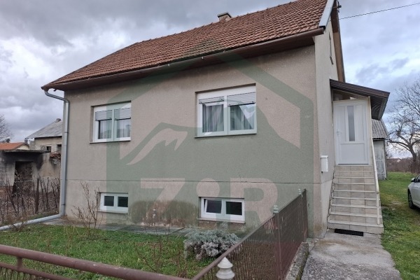 NOVO - Kuća u centru Gospića!