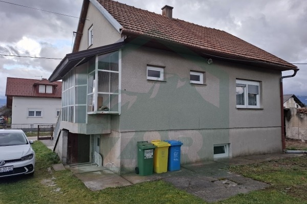 NOVO - Kuća u centru Gospića!