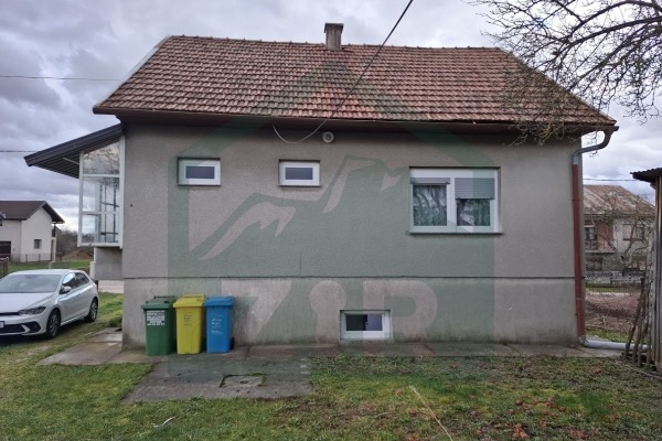 NOVO - Kuća u centru Gospića!