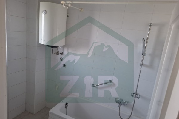 Dvosoban stanu Gospiću, 56 m²!