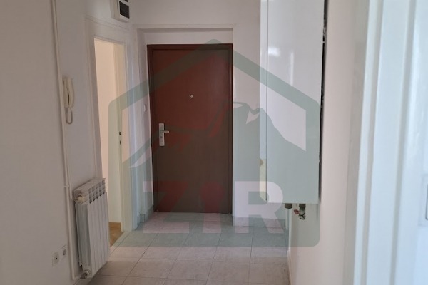 Dvosoban stanu Gospiću, 56 m²!