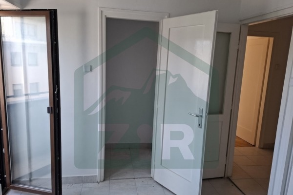 Dvosoban stanu Gospiću, 56 m²!
