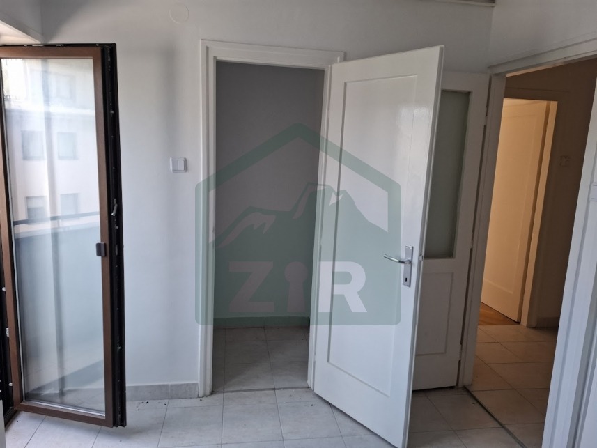ZIR nekretnine8a