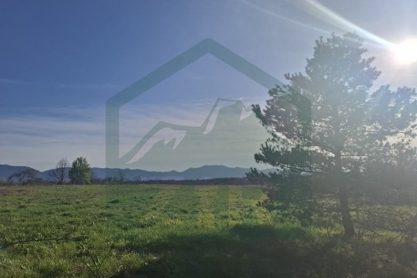 Zemljište u Lici, Gospić, 51000 m²