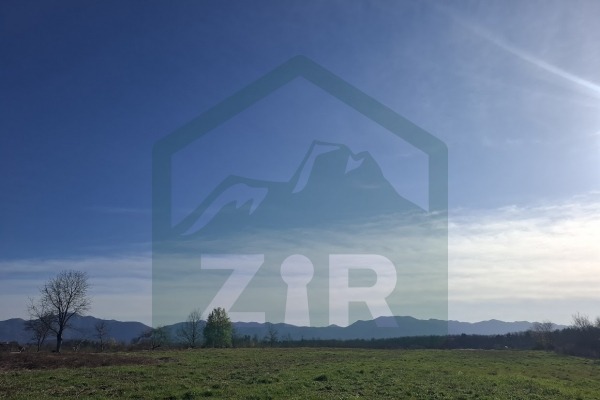 Zemljište u Lici, Gospić, 51000 m²
