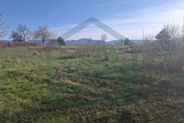 Zemljište u Lici, Gospić, 51000 m²
