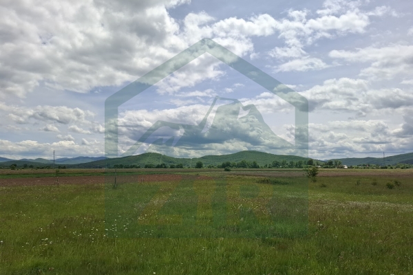 Poljoprivredno zemljište 5000 m², Perušić