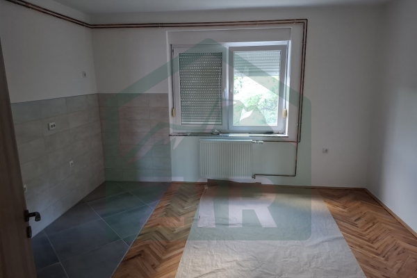 Two-Bedroom Apartment in Gospić, 63 m²!