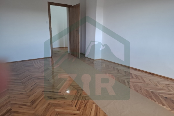 Two-Bedroom Apartment in Gospić, 63 m²!