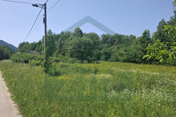 Land in Rizvanuša – Attractive Location in a Natural Setting!