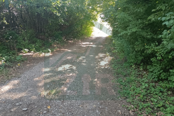 Zemljište uz rijeku, Gospić, 5000 m²