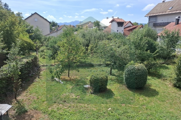 Kuća u Gospića, potrebna adaptacija!