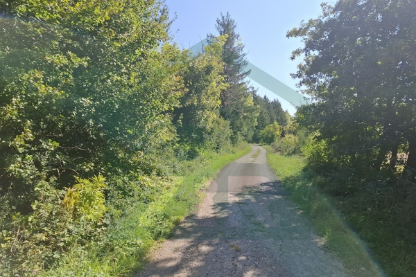 Građevinsko i poljoprivredno zemljište u Metku, 41000 m²!
