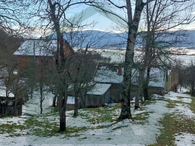 Kuća i zemljište Donji Lapac, pov. 68000 m²  cijena