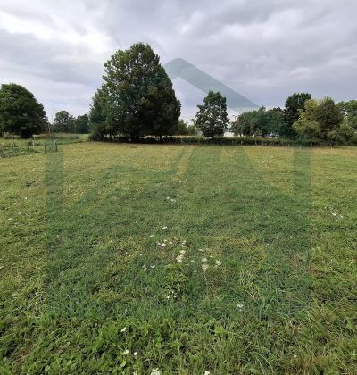 Građevinsko zemljište sa gosp. zgradom u Ličkom Ribniku, 1600 m² cijena