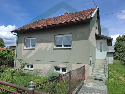SNIŽENO - Kuća u centru Gospića! cijena