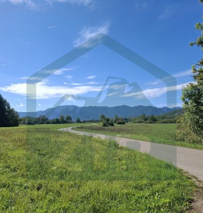 Land for Sale in Smiljan – Multiple Purchase Options! cijena