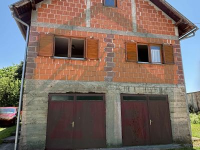 Kuća u Gospiću! cijena